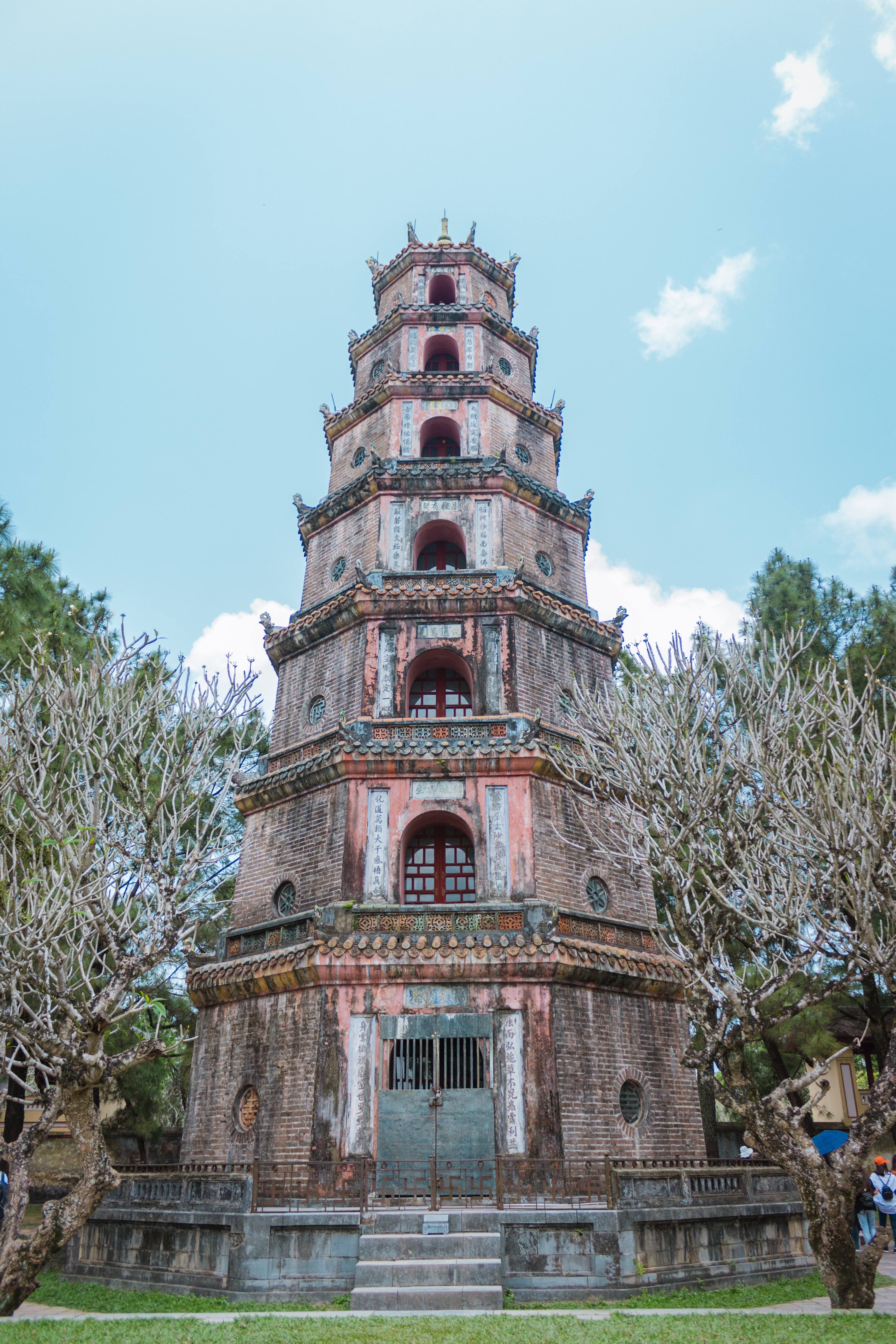 A Kick-Ass 2-Week Vietnam Backpacking Itinerary | Wanderlust Movement | #vietnam #backpacking #solotravel #solofemaletravel #southeastasia #budgettravel