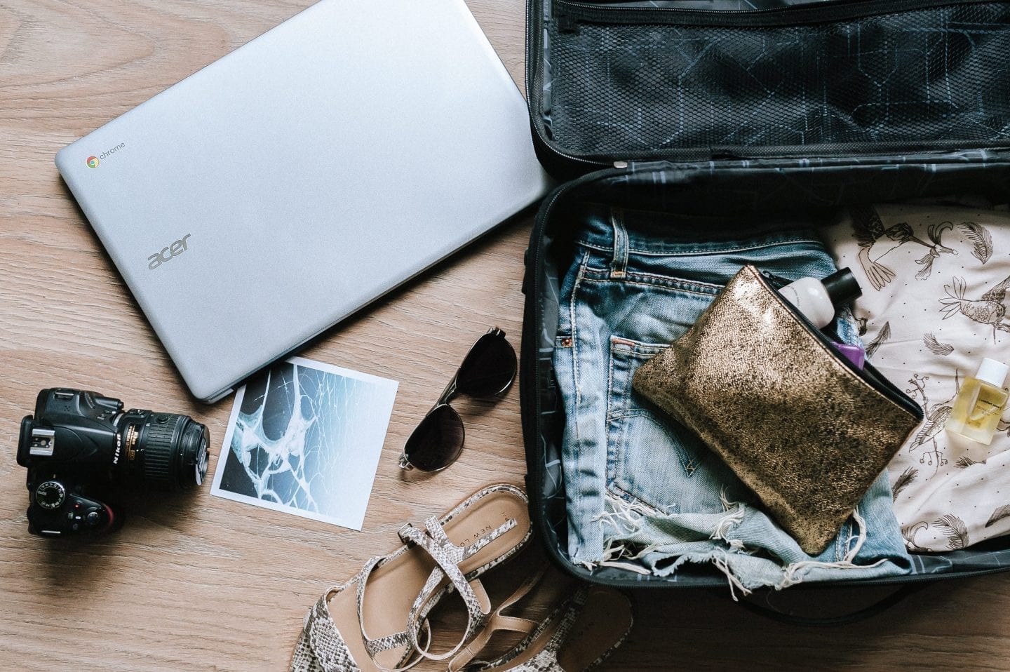 Vietnam Packing List: How To Pack For Your Trip Like a Pro | Wanderlust Movement | #vietnam #packinglists #backpacking #southeastasia #traveltips