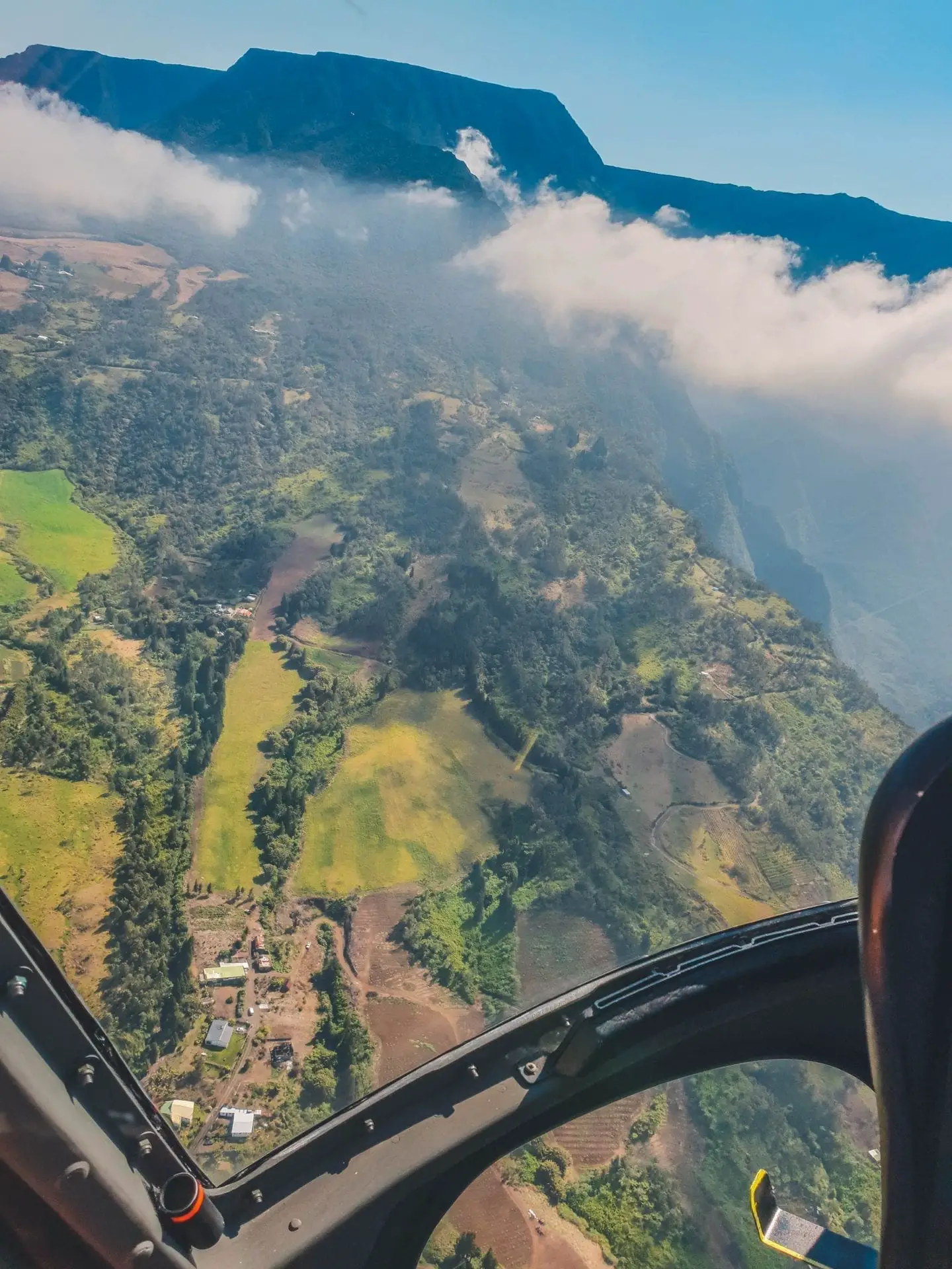 reunion-island-helicopter-tour