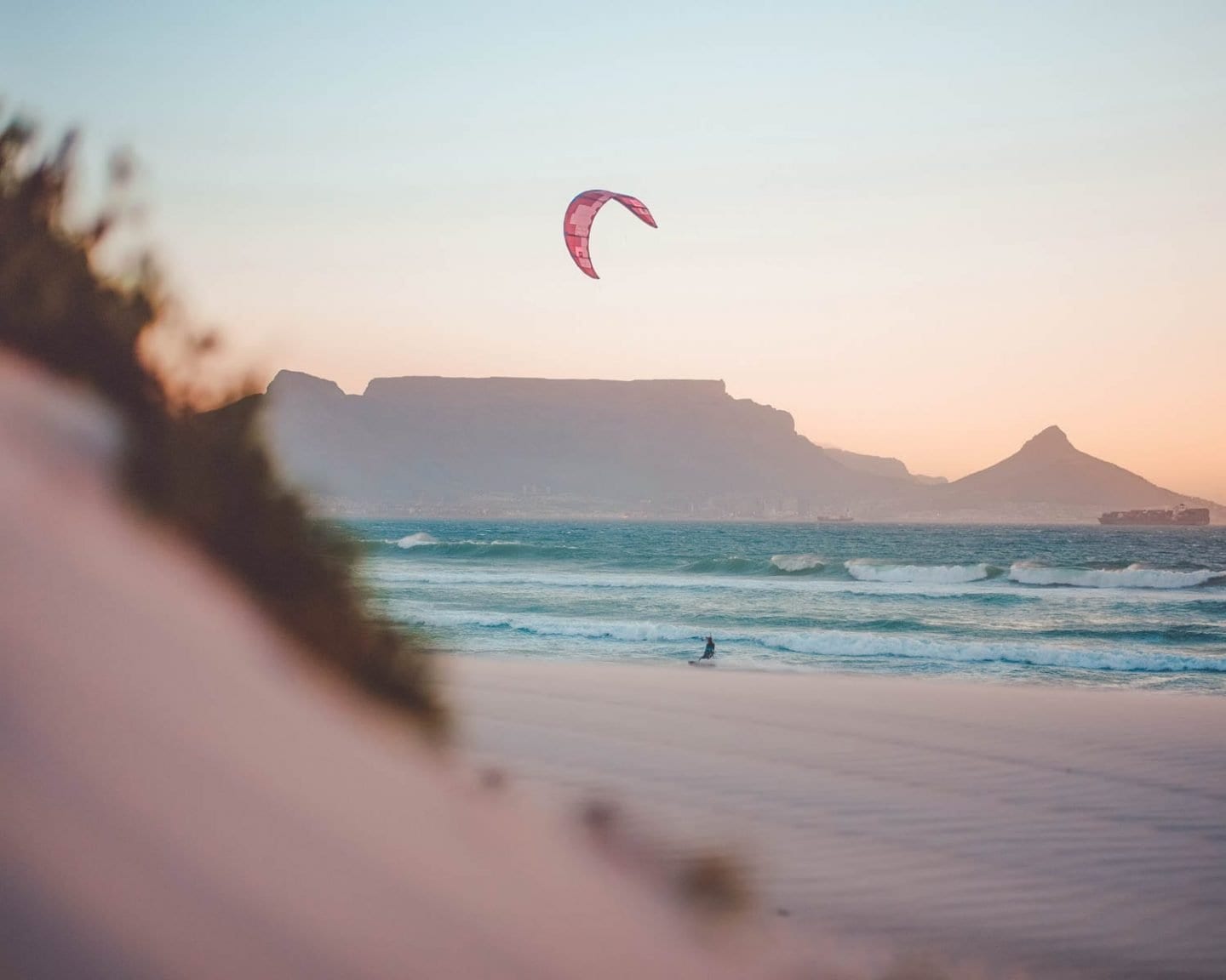 kite surfing in cape town