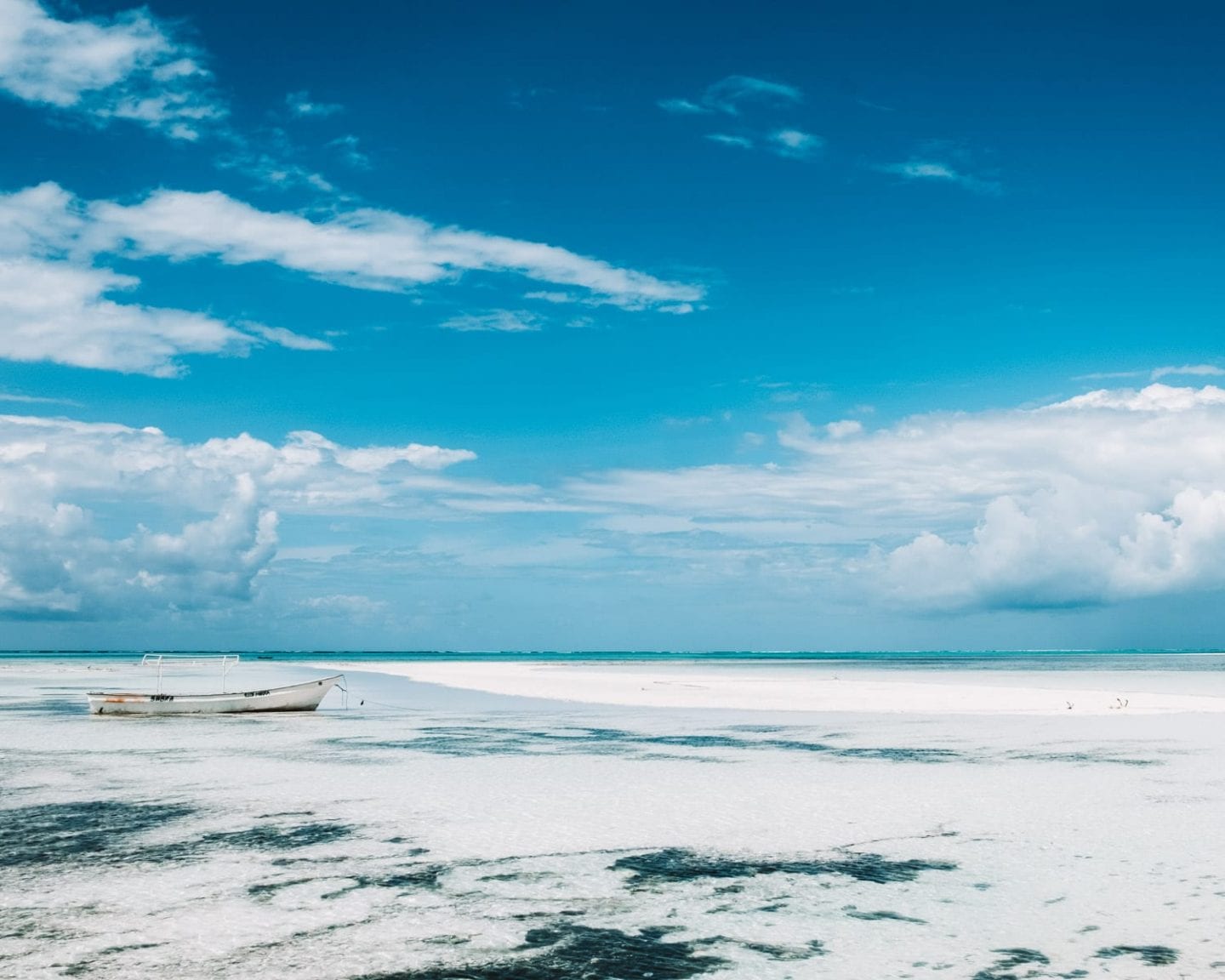 beach in zanzibar