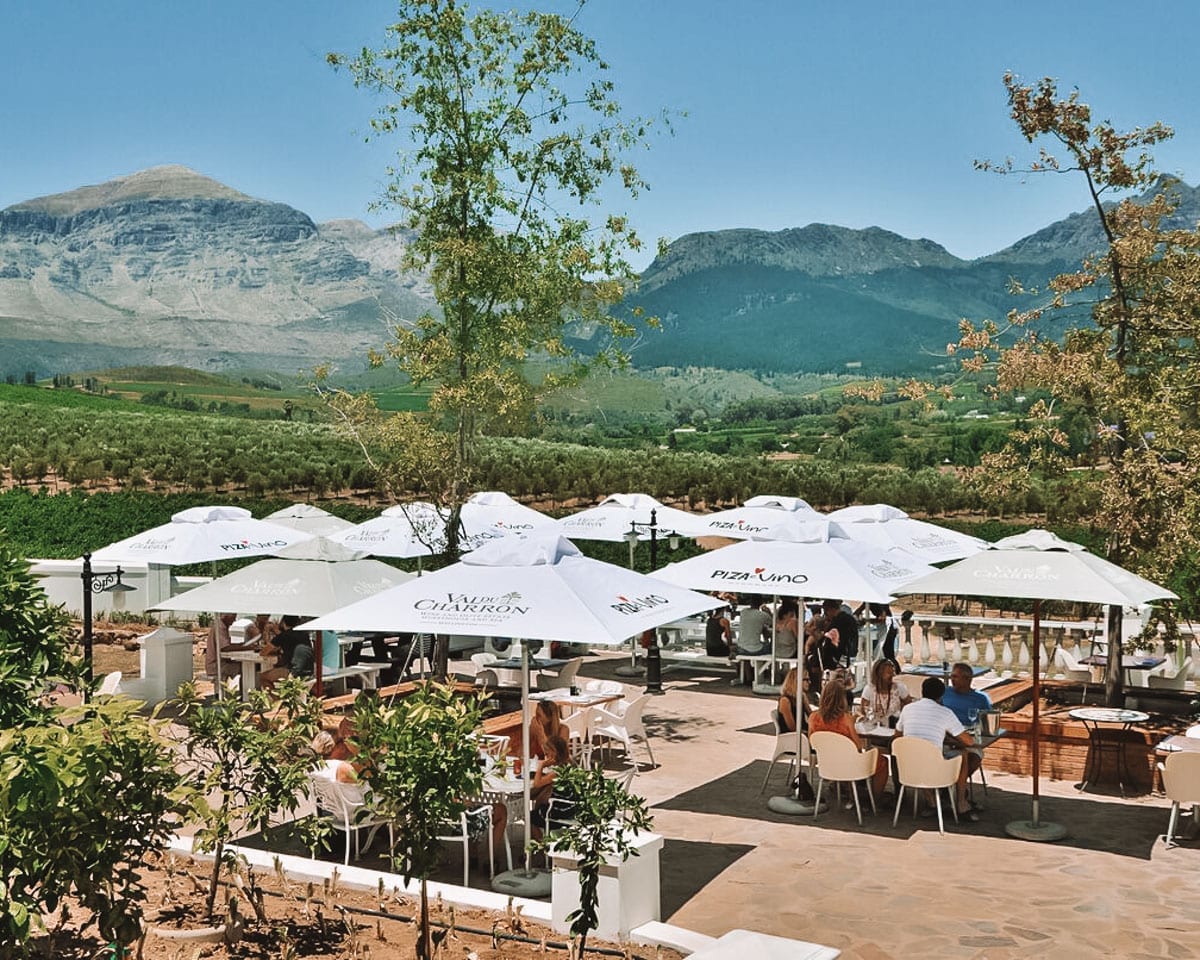 piza-e-vino restaurant