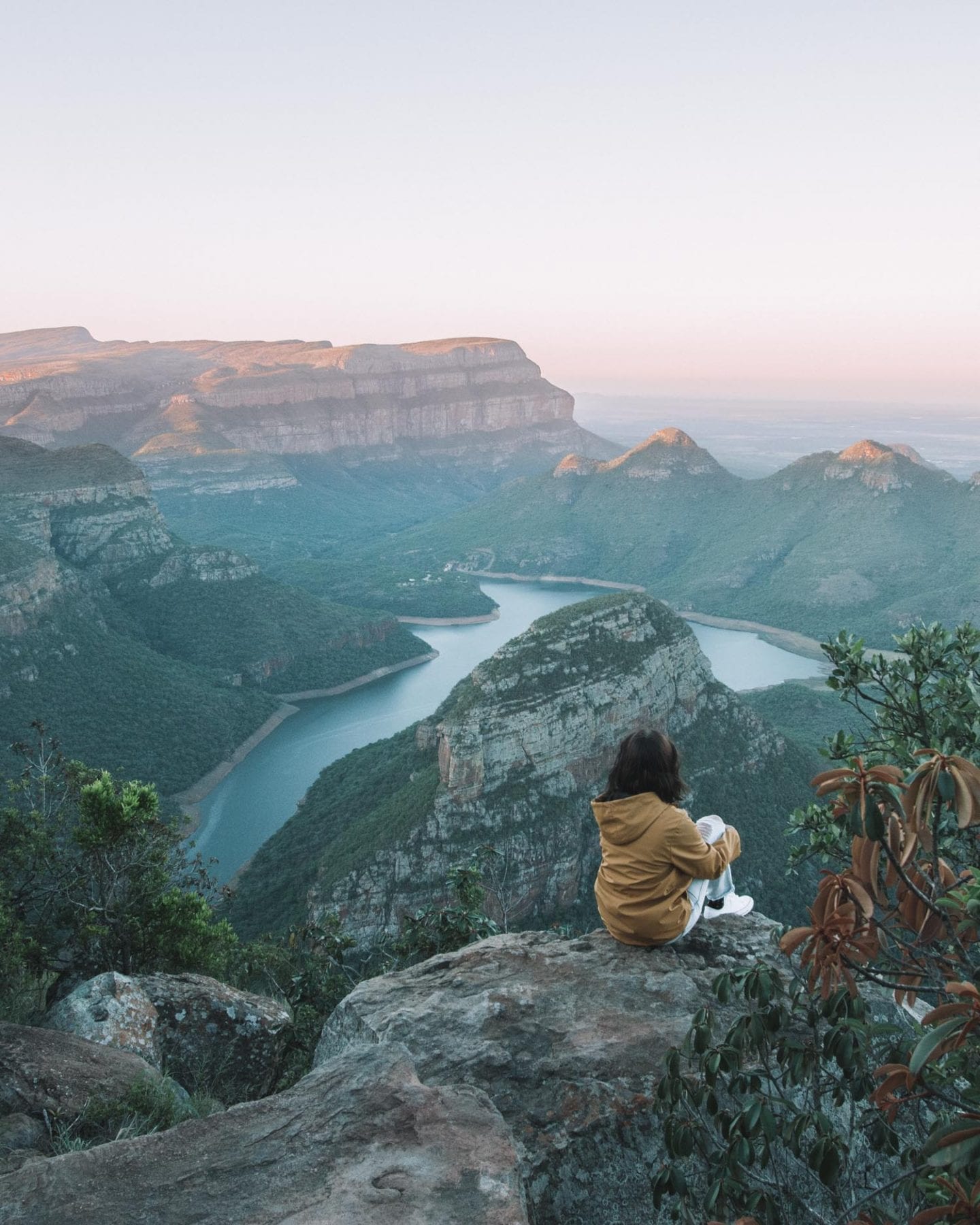 girl at blyde river canyon