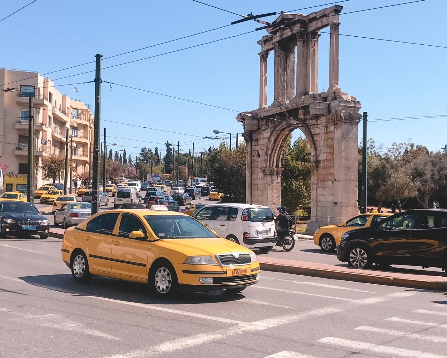 taxi in athens