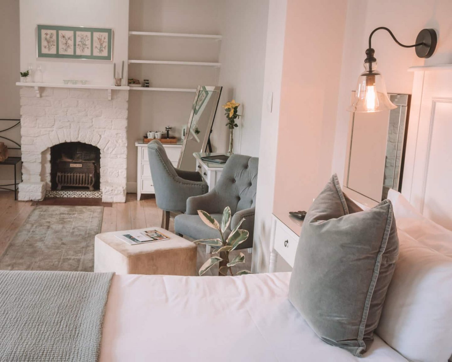 bedroom at whispering oaks guesthouse