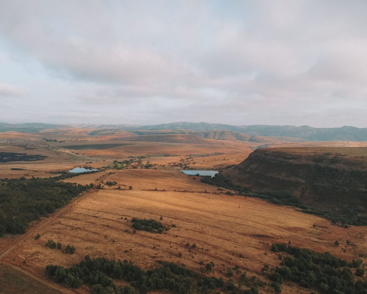 drakensberg mountain vista