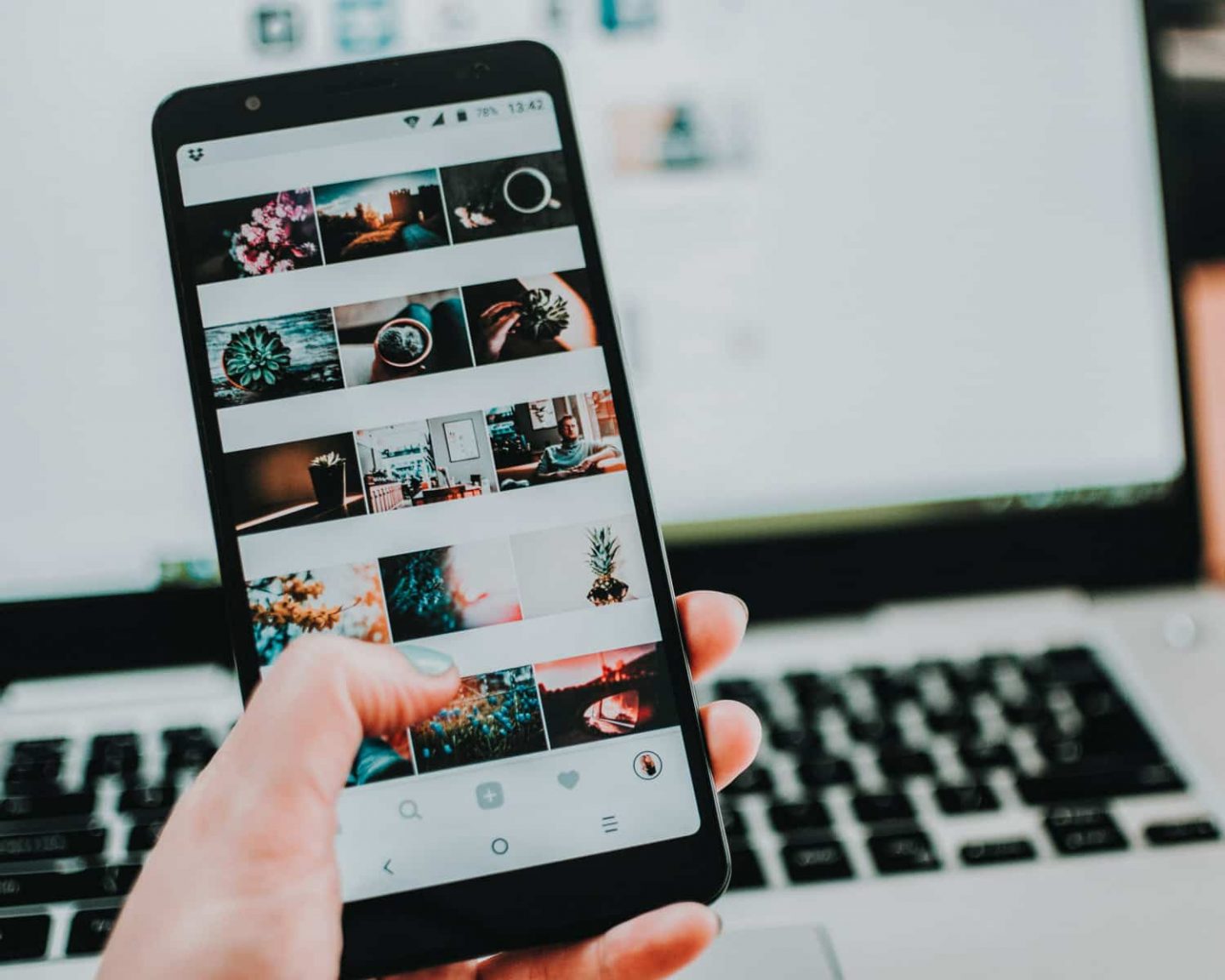 side hustles for introverts social media
