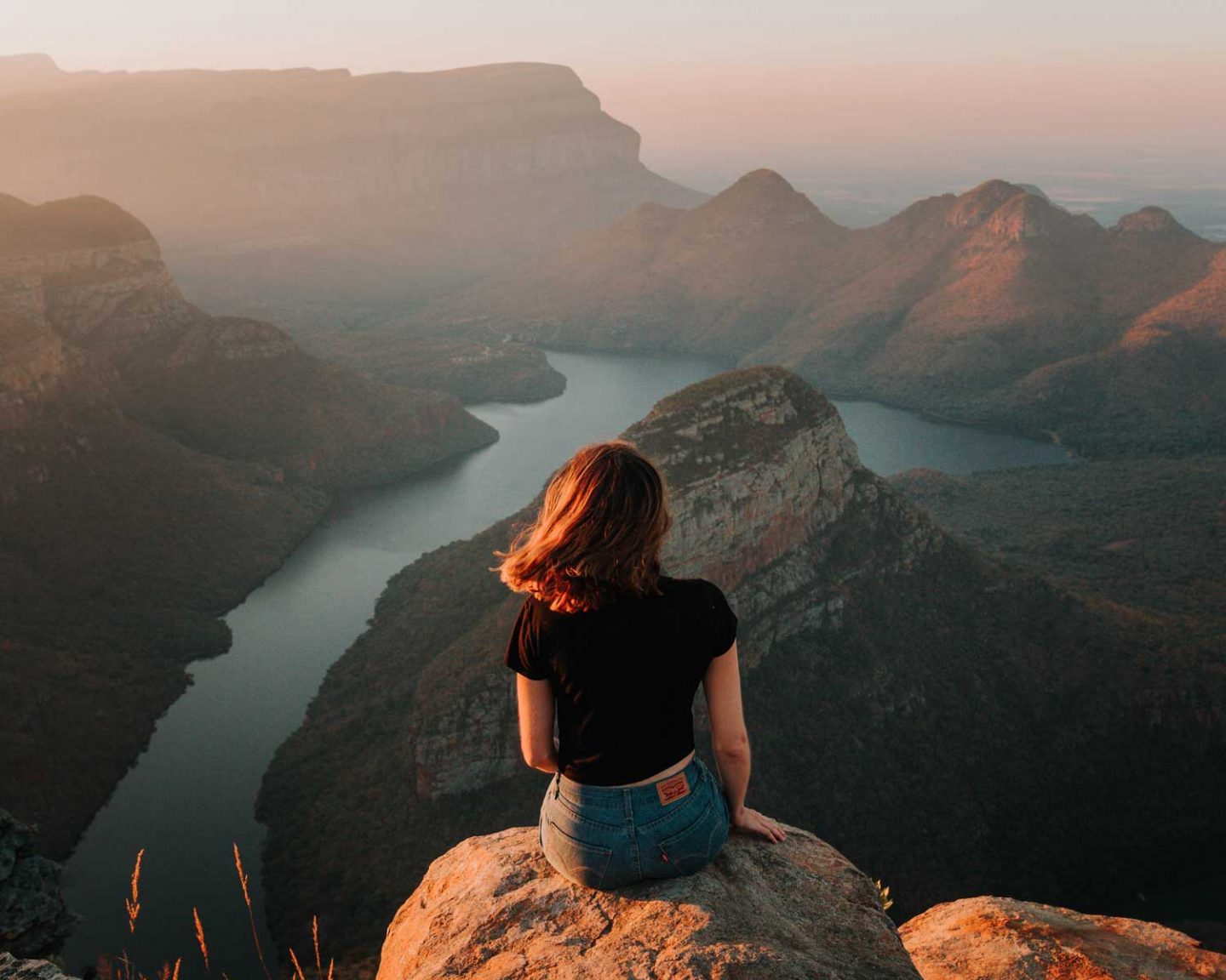 girl at blyde river canyon