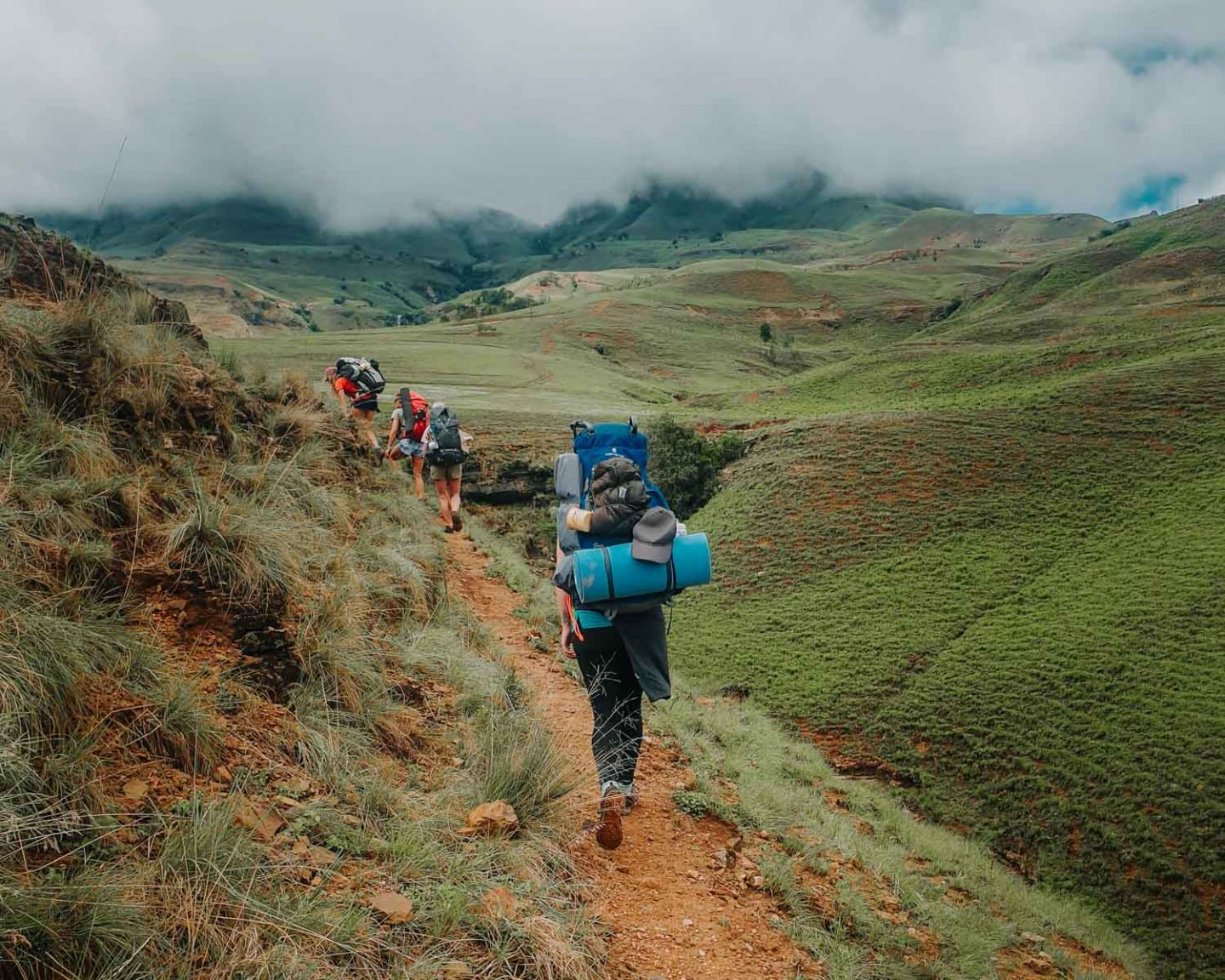 people hiking in the drakensberg