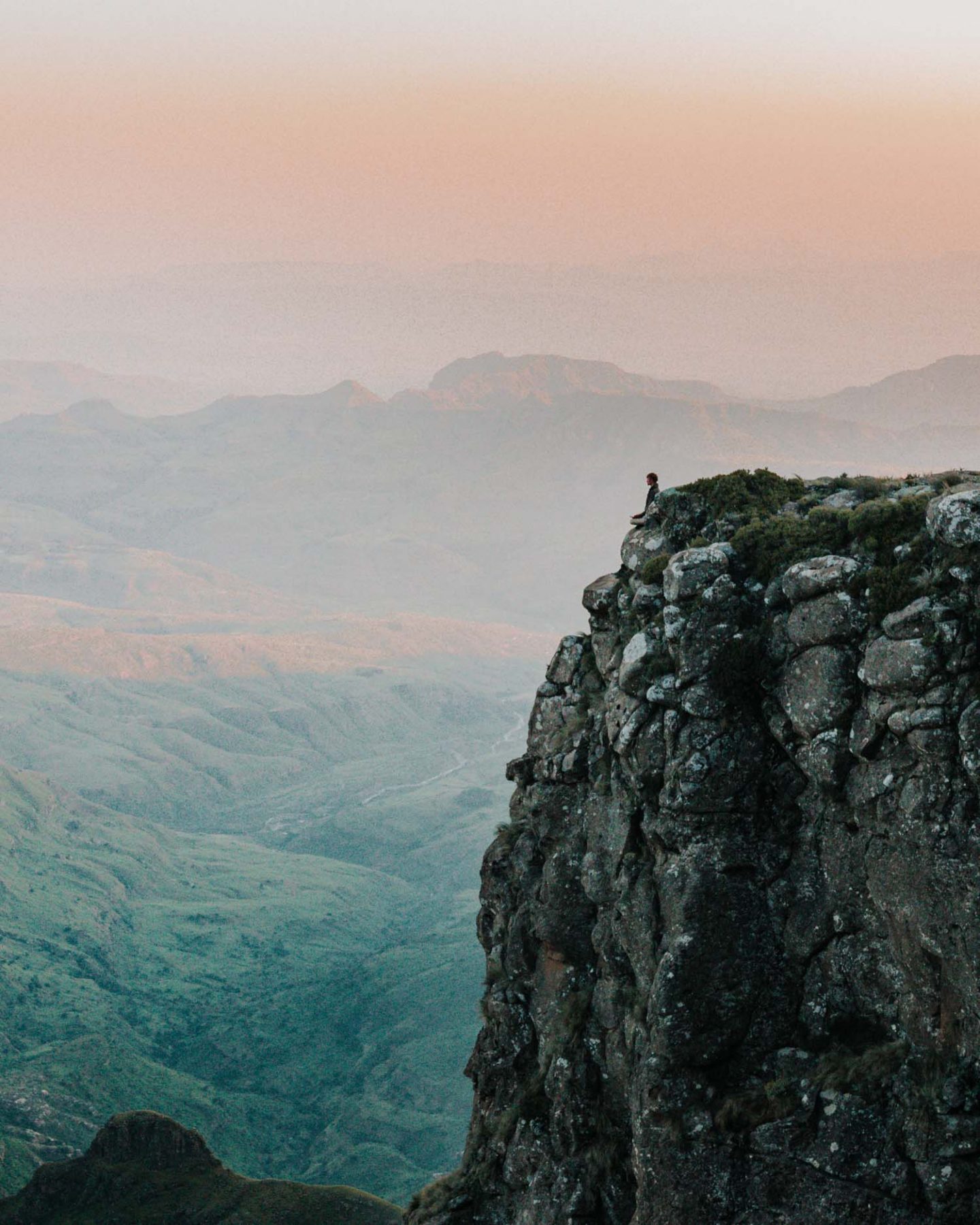 mnweni drakensberg hike