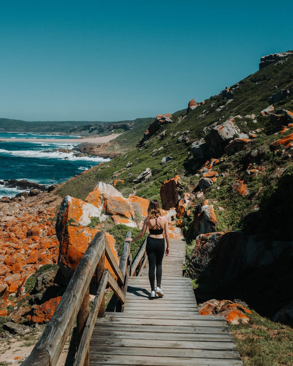 girl hiking the point circuit robberg hike