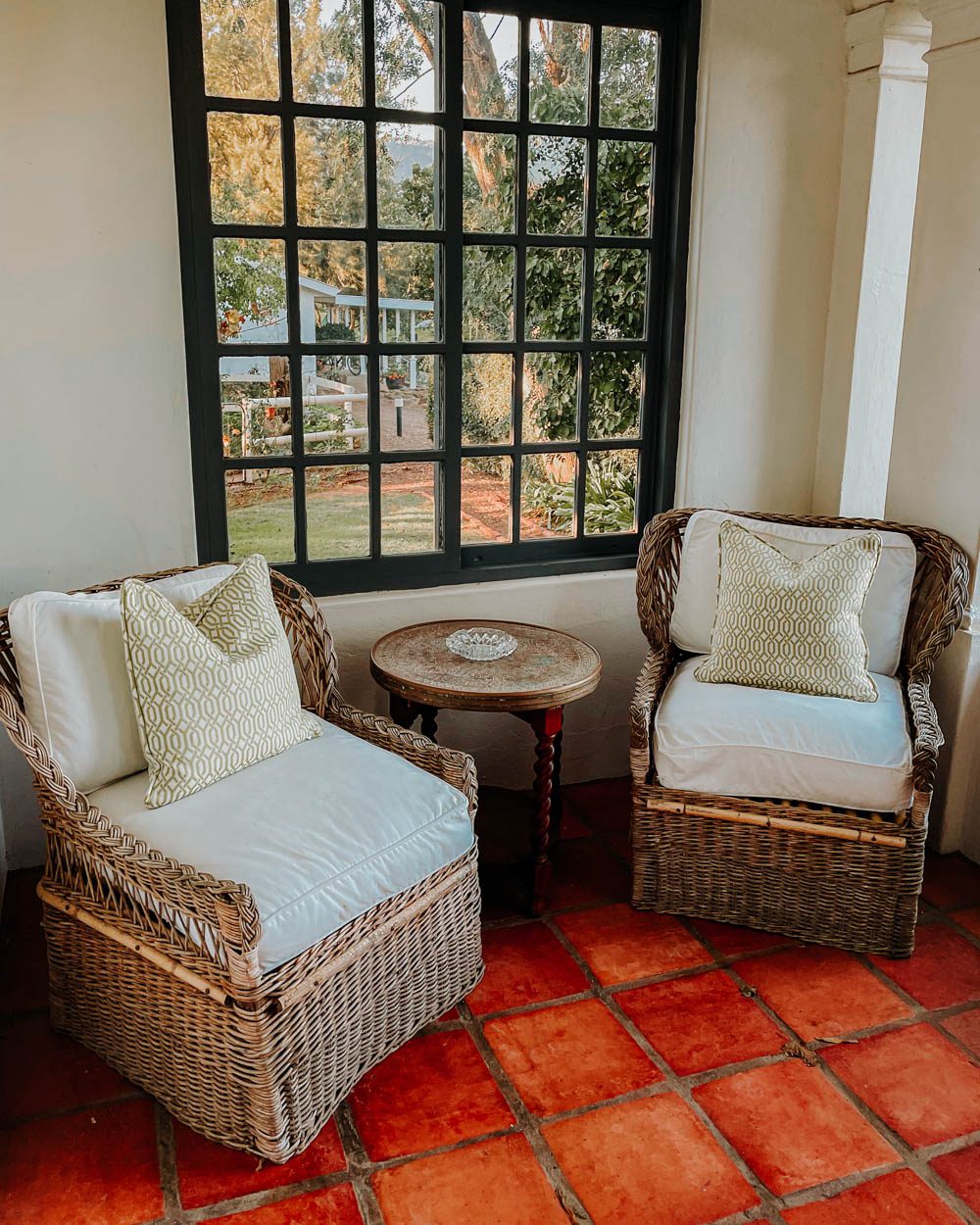 sitting area