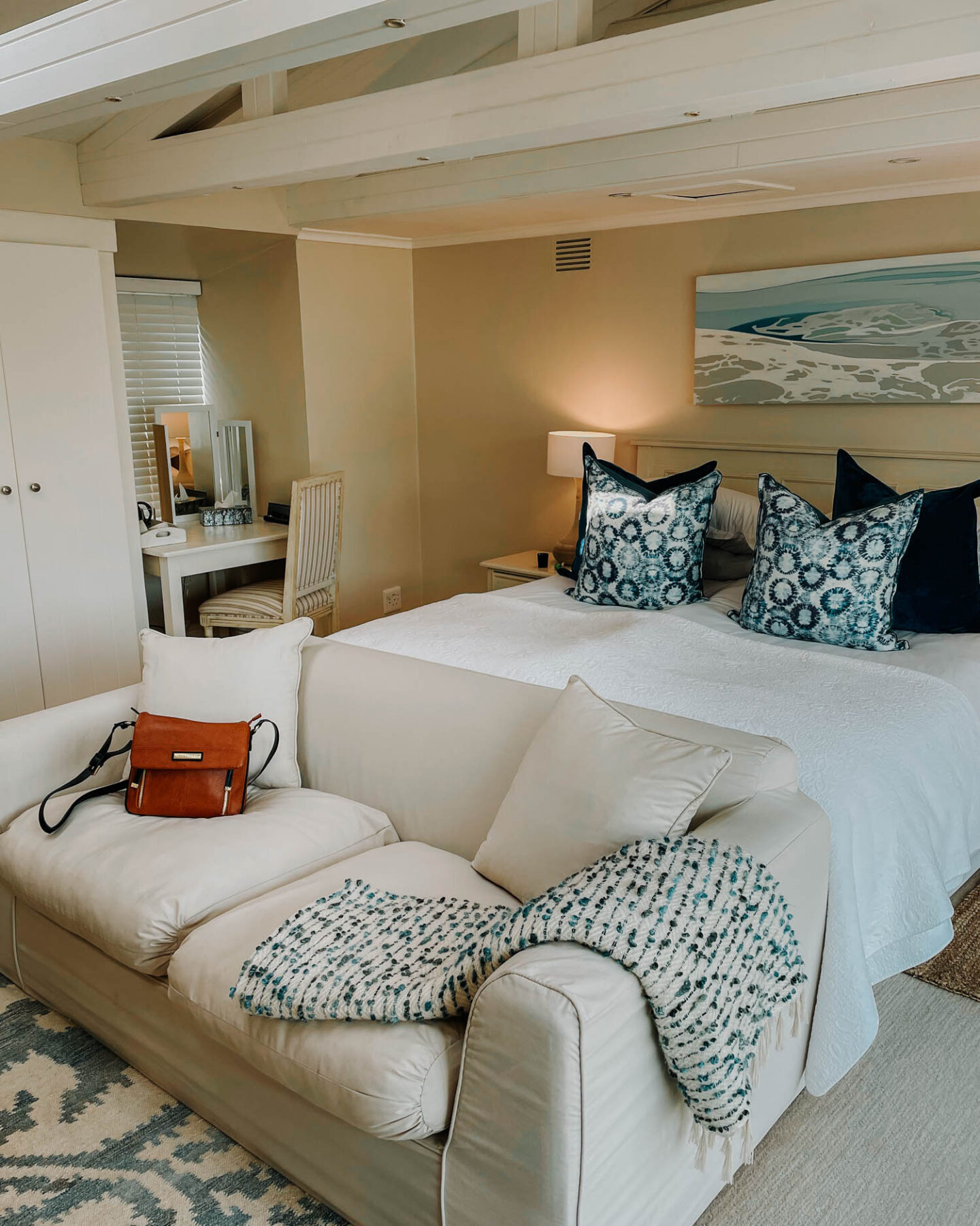 bedroom at amanzi lodge