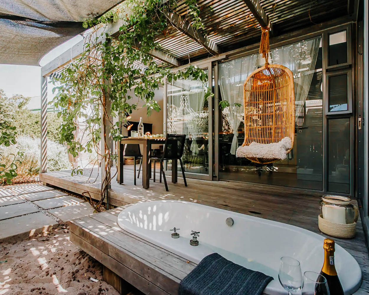 15+ Amazing Airbnbs in Cape Town for Your Next Getaway