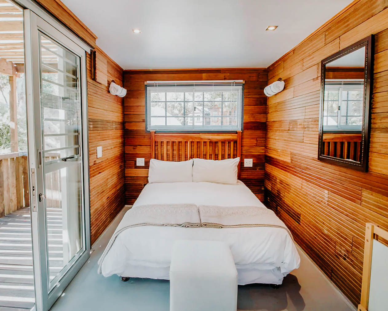 15+ Amazing Airbnbs in Cape Town for Your Next Getaway