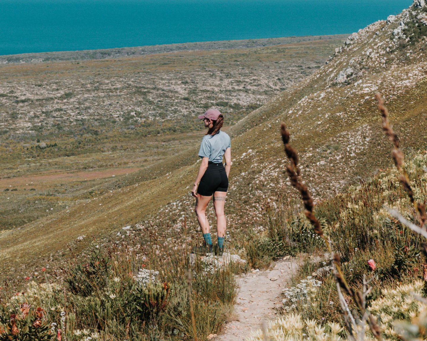 group of friends hiking the whale trail