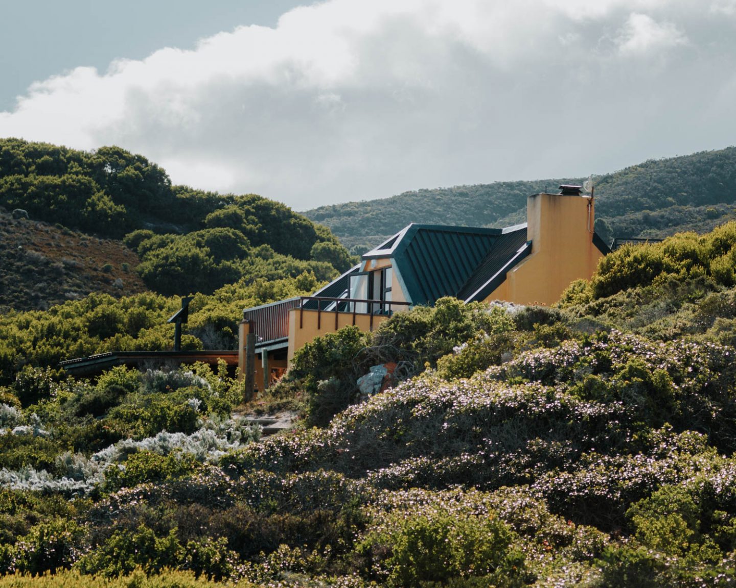 whale trail accommodation